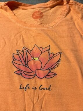 Life Is Good Peach-Orange Women's Crewneck Tee